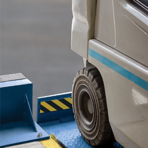 StrongArm™ Dock-Lip Barrier